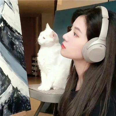 眼里余光都是你